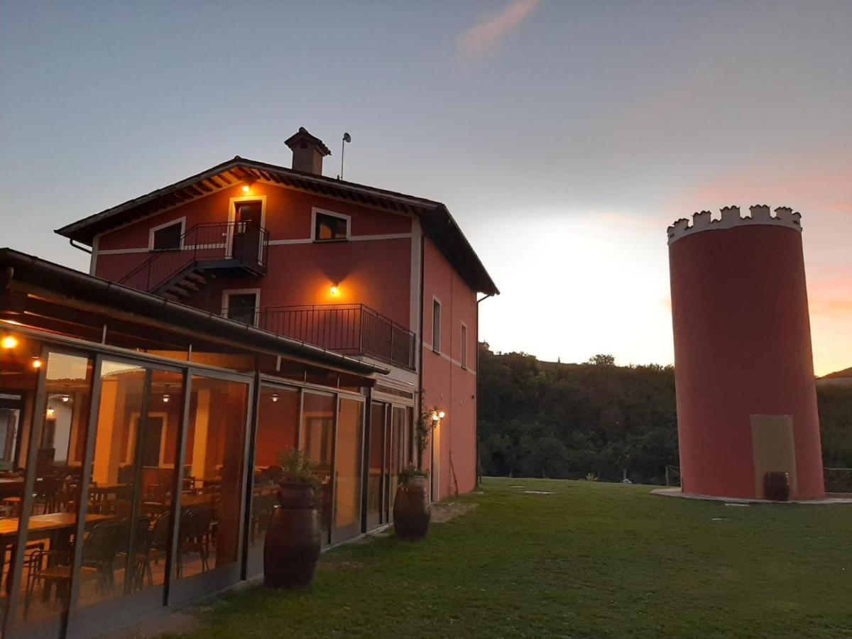 Agriturismo La Vita E Bella Villa Fabriano Exteriör bild